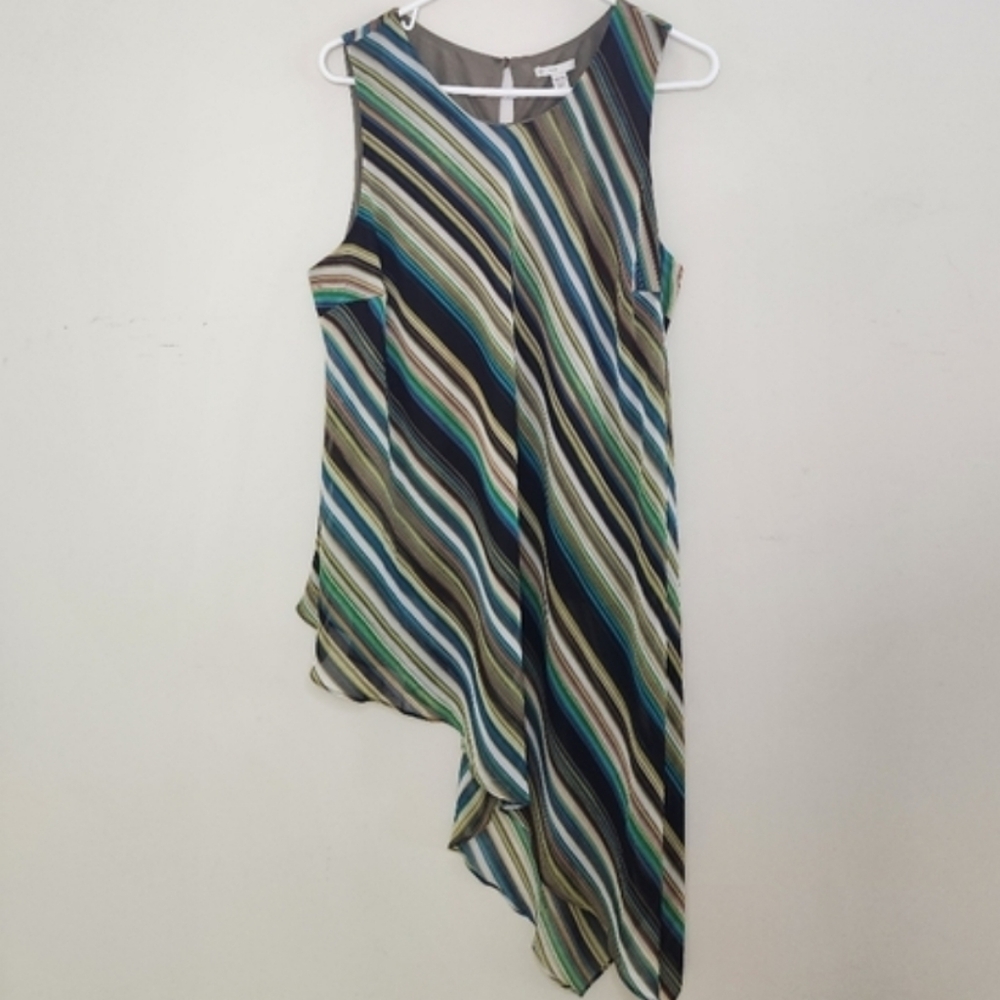 Women's Cato Striped Asymetircal Hem Top Sz 18/20W